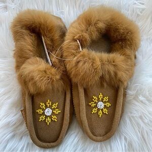 Leather and rabbit fur moccasins sz 9.5